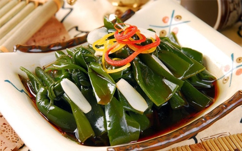 马龙发文公开认爱力挺女友夏露:八年不易 我们很好_xiongmao体育(图3) 熊猫体育