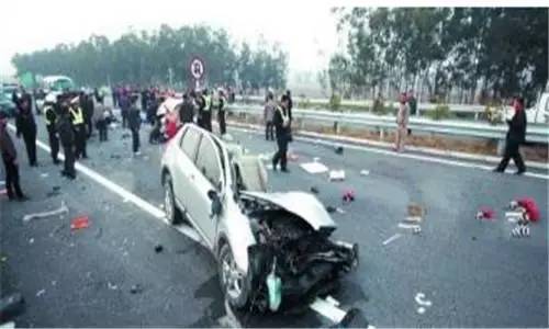 熊猫体育-常吃皮冻利益多,胶原卵白满满的,增强体质,女人常吃皮肤好(图1) xiongmao体育