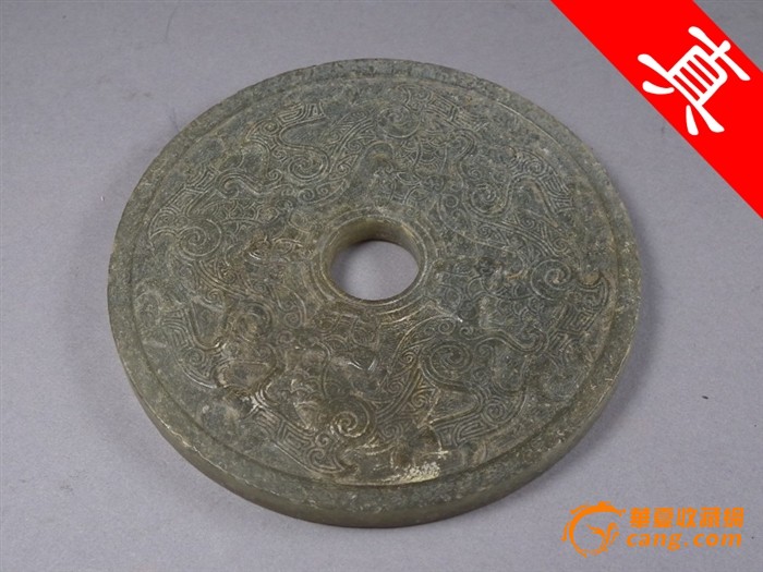 【xiongmao体育】母爱有多伟大?无臂妈妈用脚带娃,活得比许多正常女人都漂亮(图1) panda sports