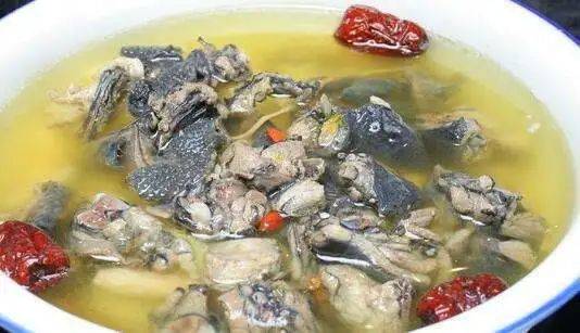 熬夜一族 干了这碗滋阴润燥汤-熊猫体育(图5)
熬夜一族 干了这碗滋阴润燥汤-熊猫体育(图5)