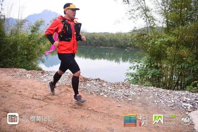 
CBN越野训练营大型户外运动：丹霞山之约_熊猫体育(图11)